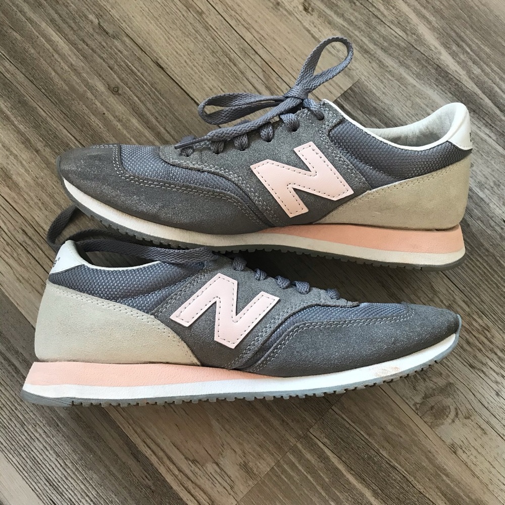 New Balance 620 sneaker